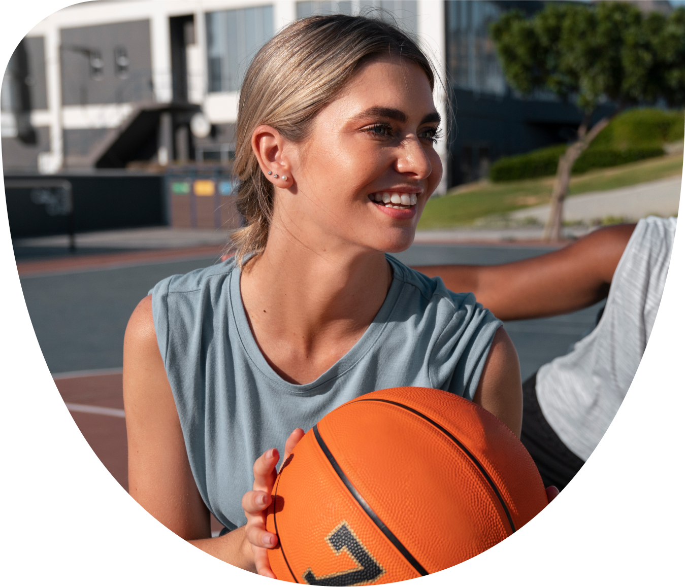 Dentol Smile Studio deportista